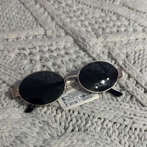 NWT New Day Black Oval Sunglasses